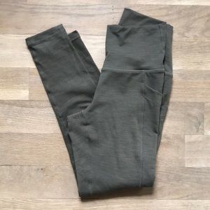 Prana pocket leggings | small